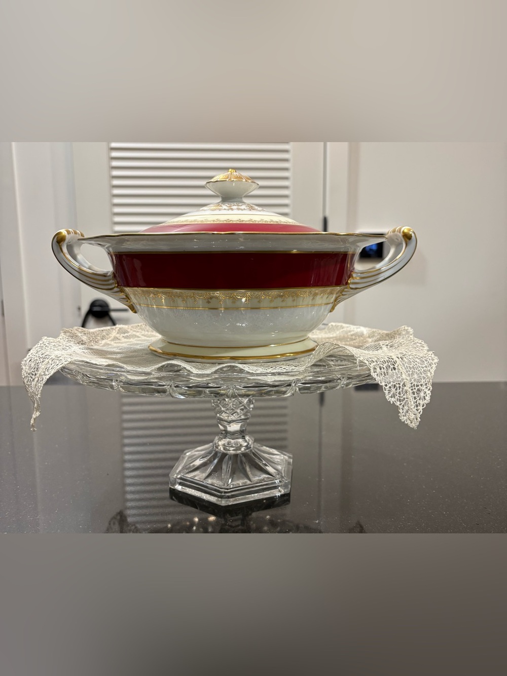 Noritake Marie Porcelain Covered Vegetable Serving Bowl